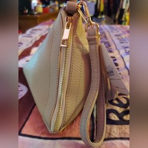 Triangle Vegan Leather Wristlet Clutch Purse Handbag